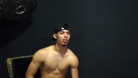 Snapshot of wesley_77 chatting on March 2026 12:03:02 AM wesley_77 online show from March 2026 12:03:02 AM