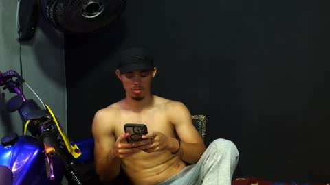 Snapshot of wesley_77 chatting on March 2026 07:20:02 AM wesley_77 online show from March 2026 07:20:02 AM