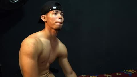 Snapshot of wesley_77 chatting on April 2026 10:34:02 PM wesley_77 online show from April 2026 10:34:02 PM