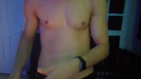 Snapshot of wet4200 chatting on April 2026 06:22:01 AM Wet online show from April 2026 06:22:01 AM