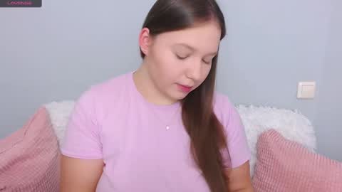 Snapshot of wet__molly chatting on February 2025 08:10:01 PM molly online show from February 2025 08:10:01 PM