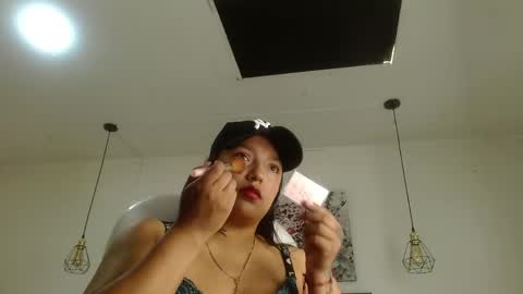 wet_naughty_girl online show from April 2026 07:09:02 PM