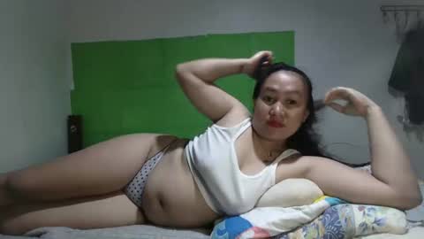 Snapshot of wetasianbelle chatting on February 2026 12:29:01 AM Belle online show from February 2026 12:29:01 AM