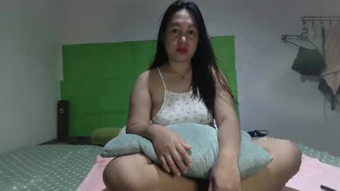 Snapshot of wetasianbelle chatting on March 2026 09:17:01 AM Belle online show from March 2026 09:17:01 AM