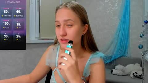 Sonya online show from January 2025 12:43:01 AM