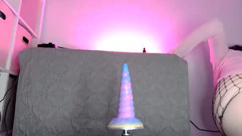 Rose  online show from June 2026 09:04:02 AM
