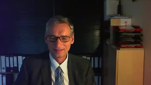 Franz online show from September 2025 04:06:01 PM