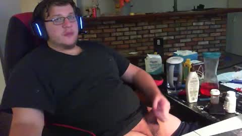 whateverdude555 online show from November 2025 05:13:02 PM