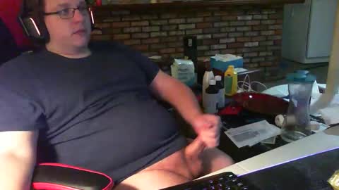 whateverdude555 online show from December 2025 01:55:02 AM