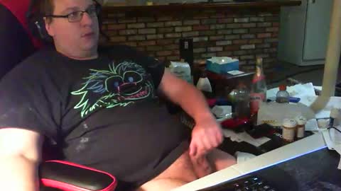 whateverdude555 online show from December 2025 07:44:01 PM