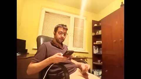 stoffy online show from October 2025 10:29:02 PM