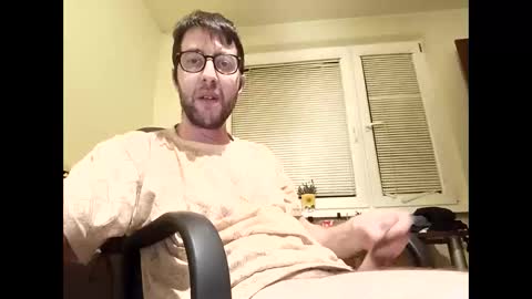 stoffy online show from October 2025 02:15:01 AM