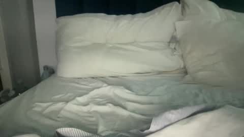 whatyouwantyouknowigotit online show from September 2025 04:00:01 AM