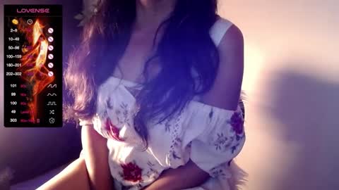 Mel online show from November 2025 07:33:02 AM