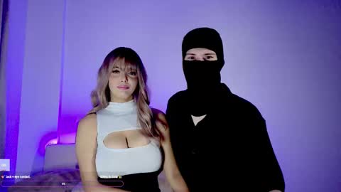 whispero_o online show from September 2025 05:35:02 PM