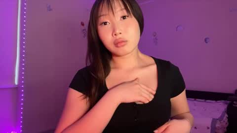 DarsyWhispers online show from December 2025 11:04:01 AM