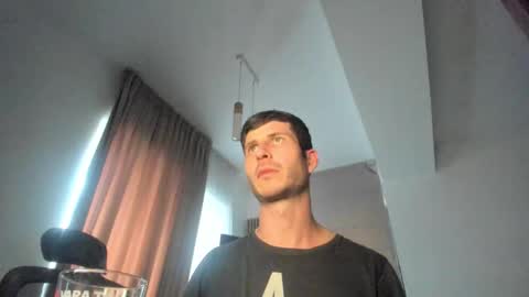 Michael online show from September 2025 03:05:01 PM
