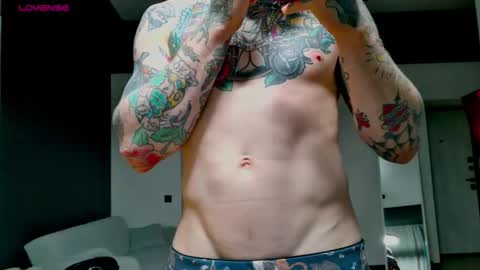 Max online show from November 2025 02:07:02 PM