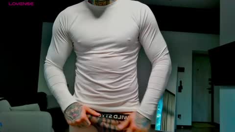 Snapshot of white_king999 chatting on May 2026 02:20:02 AM Max online show from May 2026 02:20:02 AM