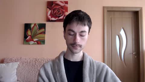 Snapshot of white_sport chatting on March 2026 12:12:02 PM Tom online show from March 2026 12:12:02 PM