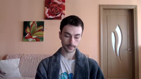 Snapshot of white_sport chatting on April 2026 09:40:02 AM Tom online show from April 2026 09:40:02 AM