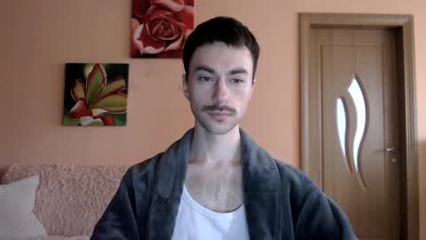 Snapshot of white_sport chatting on April 2026 10:53:01 AM Tom online show from April 2026 10:53:01 AM