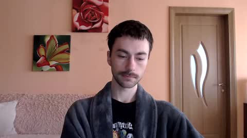 Snapshot of white_sport chatting on April 2026 10:27:02 AM Tom online show from April 2026 10:27:02 AM