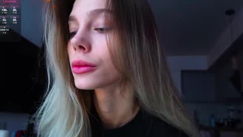 Kate  online show from November 2025 08:24:01 AM