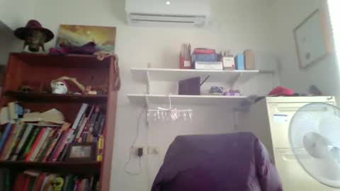 whiteboomer online show from December 2025 12:51:01 AM