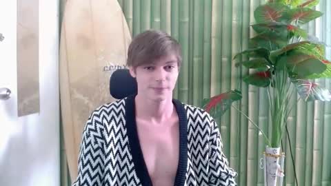 Christian online show from October 2025 05:15:01 AM