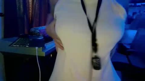 Snapshot of whitecupidrabbit chatting on April 2026 12:05:01 AM Cupid 3 online show from April 2026 12:05:01 AM