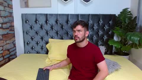 Dylan white online show from February 2025 01:21:01 AM