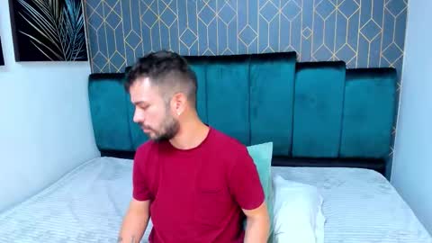 Dylan white online show from September 2025 06:53:01 PM