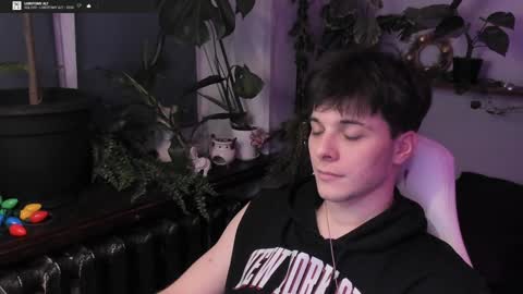 Snapshot of whiteegrimm chatting on January 2025 07:28:01 PM Gus online show from January 2025 07:28:01 PM