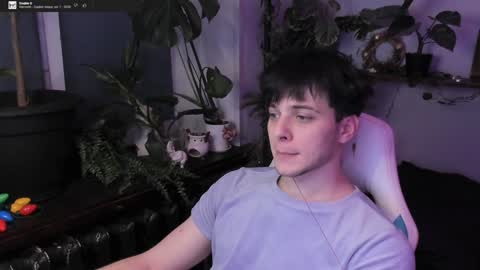 Snapshot of whiteegrimm chatting on January 2025 08:59:02 PM Gus online show from January 2025 08:59:02 PM