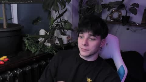 Snapshot of whiteegrimm chatting on January 2025 05:55:01 PM Gus online show from January 2025 05:55:01 PM