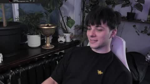 Snapshot of whiteegrimm chatting on January 2025 03:47:02 PM Gus online show from January 2025 03:47:02 PM