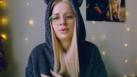 whitehex666 online show from February 2026 09:35:02 AM