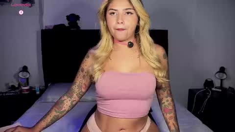 EMMA online show from October 2025 02:37:02 AM