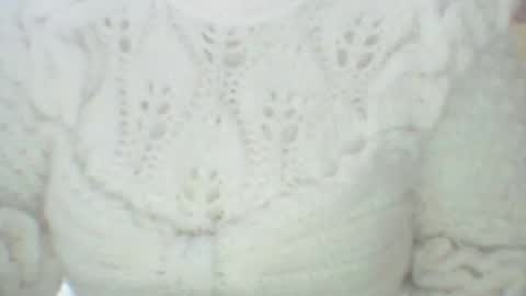 whitesweater online show from January 2025 07:17:01 AM