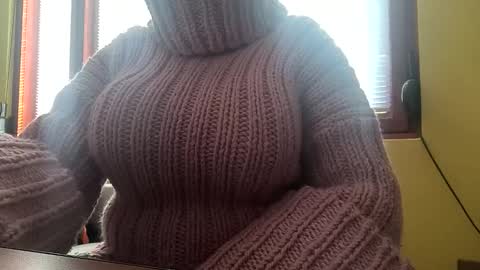 whitesweater online show from January 2026 07:57:02 AM