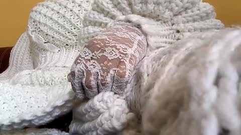 Snapshot of whitesweater chatting on March 2026 06:25:01 AM whitesweater online show from March 2026 06:25:01 AM