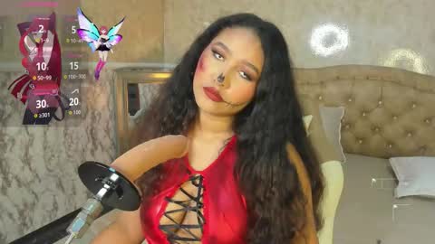 Whitney  online show from November 2025 01:29:01 AM