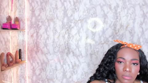 Snapshot of whitneyyfox chatting on January 2025 07:42:01 AM whitneyyfox online show from January 2025 07:42:01 AM