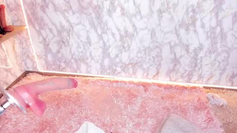 Snapshot of whitneyyfox chatting on February 2025 03:50:02 AM whitneyyfox online show from February 2025 03:50:02 AM