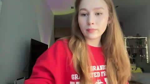 Alisa online show from October 2025 07:36:03 AM