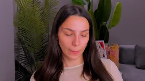 Snapshot of whoislulu chatting on December 2024 07:52:02 PM whoislulu online show from December 2024 07:52:02 PM