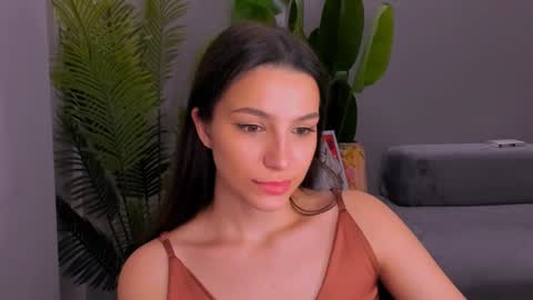 Snapshot of whoislulu chatting on February 2025 06:53:01 PM whoislulu online show from February 2025 06:53:01 PM