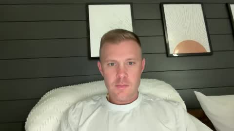 whoops1017 online show from September 2025 04:40:01 PM