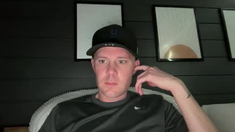 whoops1017 online show from April 2026 06:49:01 PM